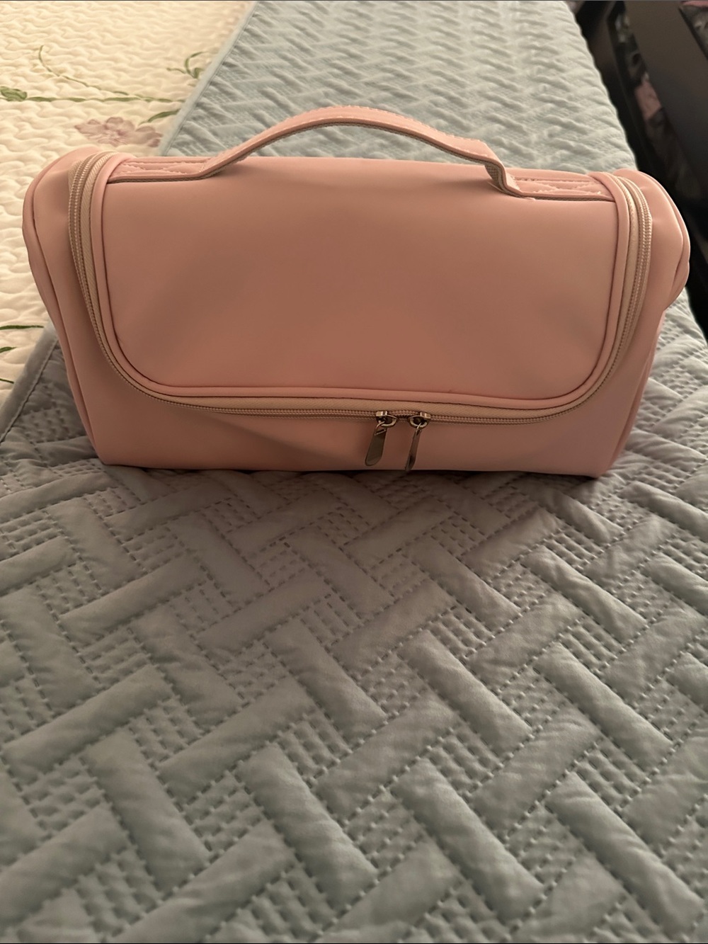 Awesome Soft Pink Travel HairStyling Tools